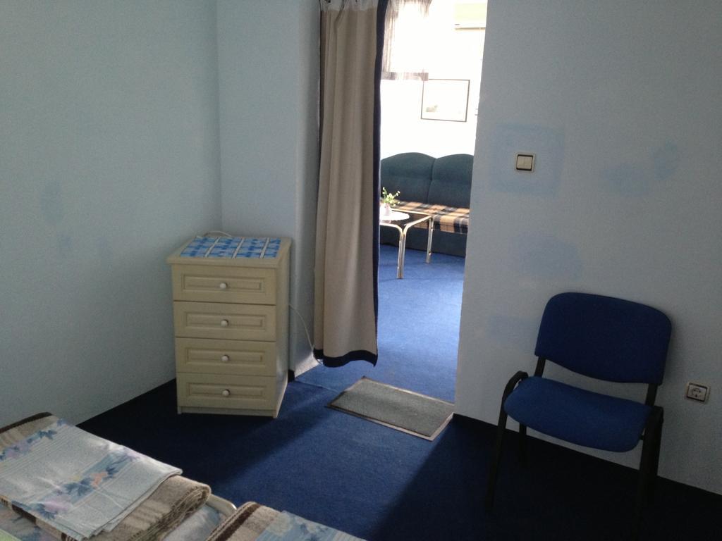 Хотел Елисей Chernomorets Room photo